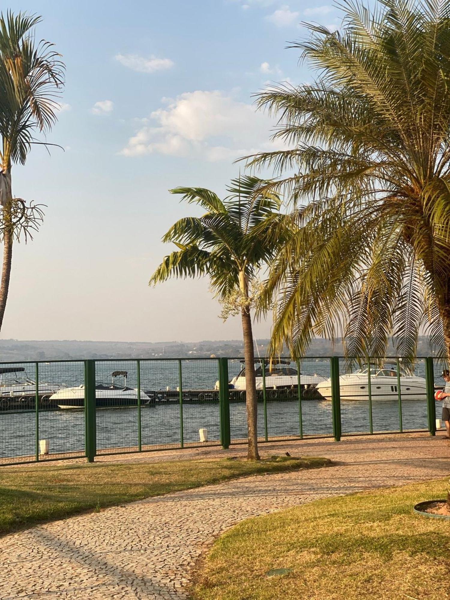 ברזיליה Apartamento Lindo Com Vista Lago מראה חיצוני תמונה